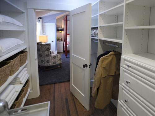 walk-in-closet-and-organization-system-master-hgtv