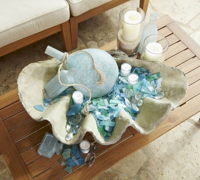 sea-glass-shards-shell-shell-shape-lanterns-sand