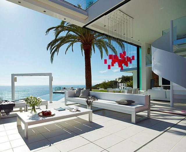 Idéias móveis brancos palmeiras villa exótica