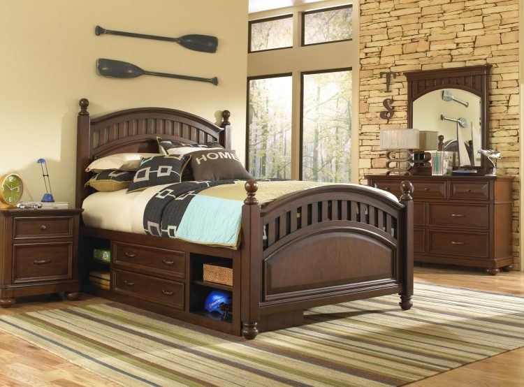 idéias de móveis-quarto de menino-cama-mesa de cabeceira-paddle-parede de pedra natural-rústico