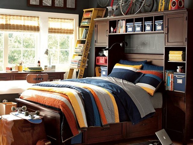 mid-century-modern-furniture-boys-room-wheel-bed-with-wall-armário