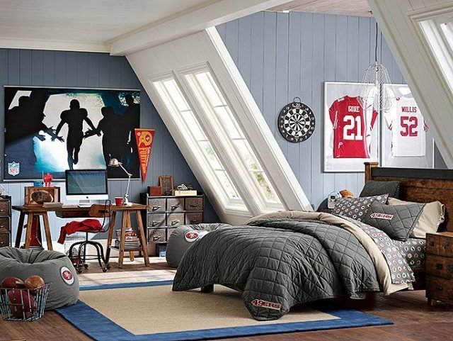 beisebol-quarto infantil-lema-mobília-janela-telhado inclinado-cama de madeira