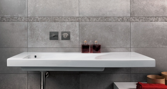 Ideias históricas para lavatório de parede de azulejo moderno com design de banheiro
