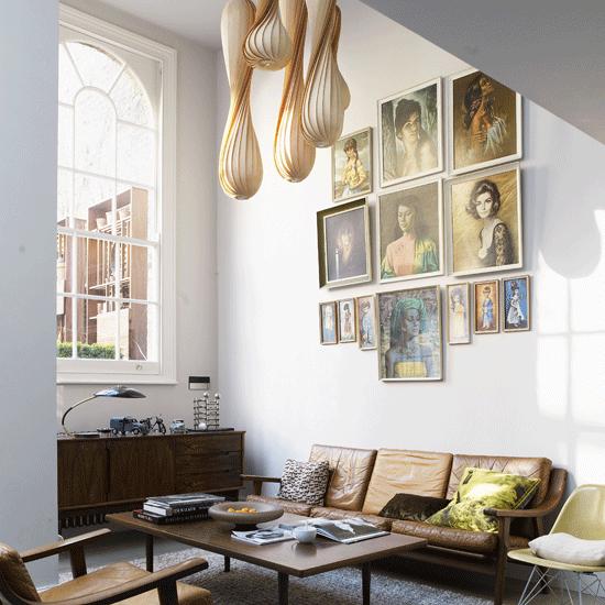 Idéias para sala de estar - sala de estar - bege branco - clássico dourado - luminária suspensa moderna