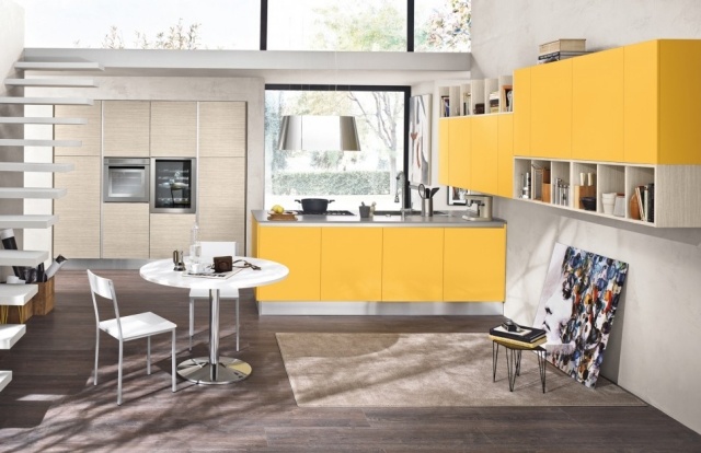 ideias de designer de cozinha em madeira clara para equipamentos de cozinha armários amarelos