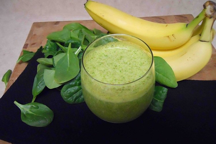 desintoxicação-receitas-smoothie-verde-espinafre-banana
