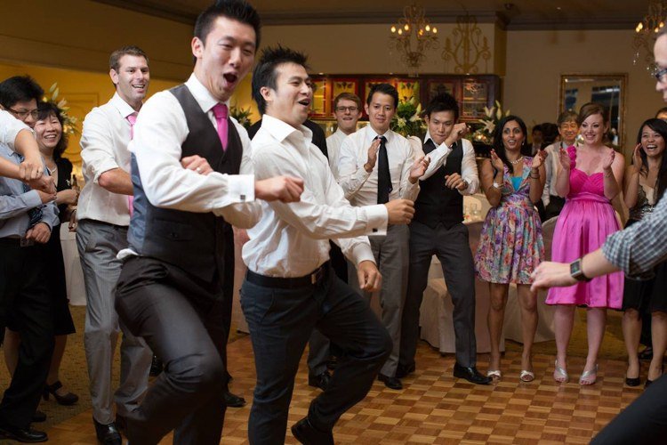 casamento jogos-convidados-diversão-dança-dança-divertido