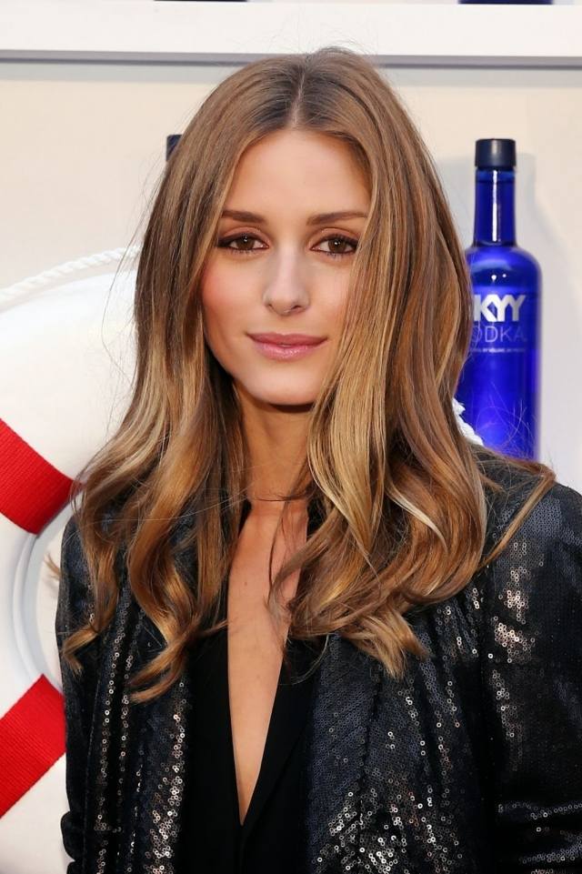 olivia-palermo-hair-style-jaqueta-red