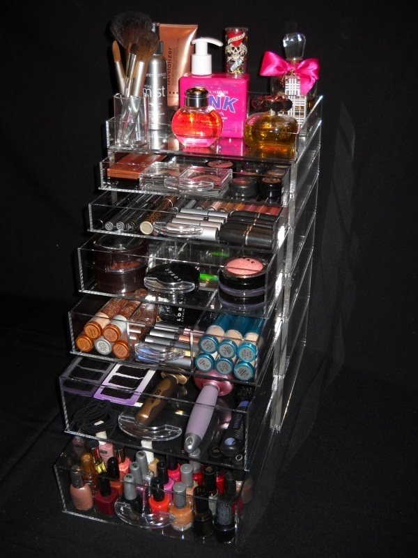 eye-see-through-makeup-organizer-idea