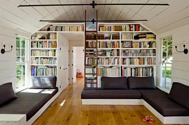 do chão ao teto-livro-parede-escada de madeira-uso