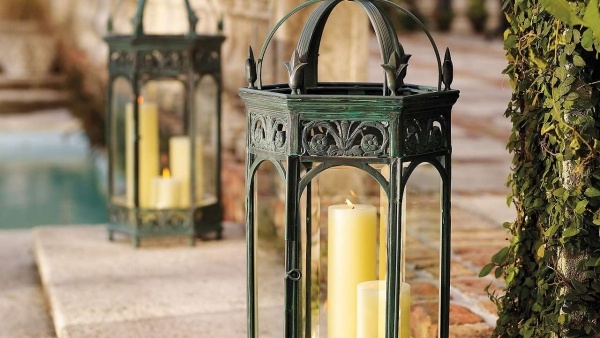 ideias de iluminação de jardim com baixo consumo de energia - alça de velas