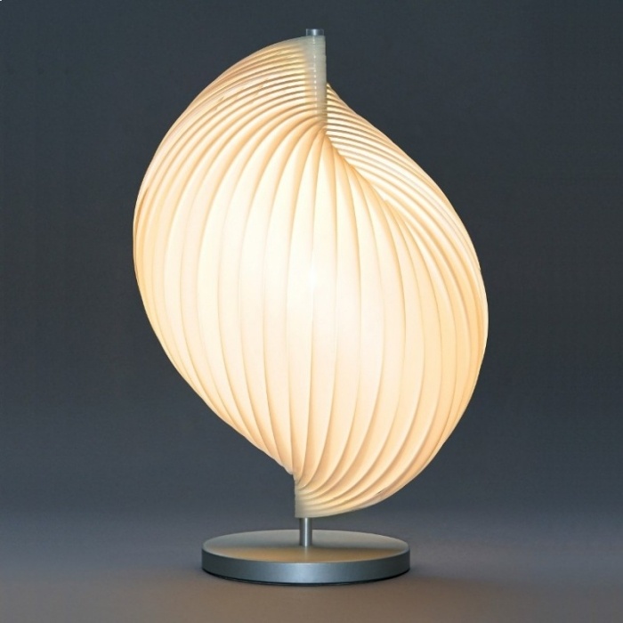 lâmpada de mesa decorativa-nico-heilmann-shell-shape-warm-light-dimmer