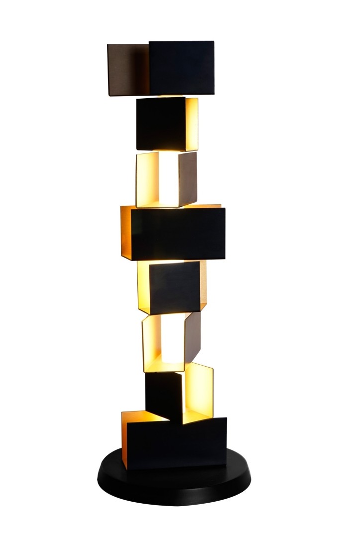 designer-table-lamp-gemma-sculpture-modern-look-black-gold