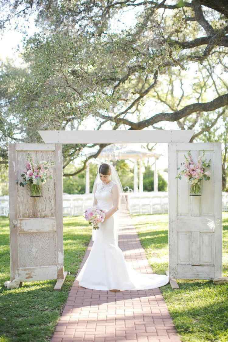 ideias de casamento para portas noiva-decorar-flores-vintage-casamento