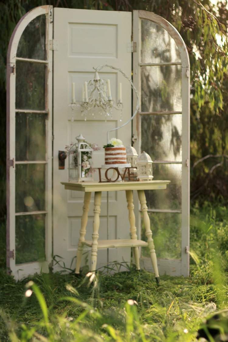 casamento-ideias-portas-estilo-inspiração-mesa lateral-elementos-vidro-decoração