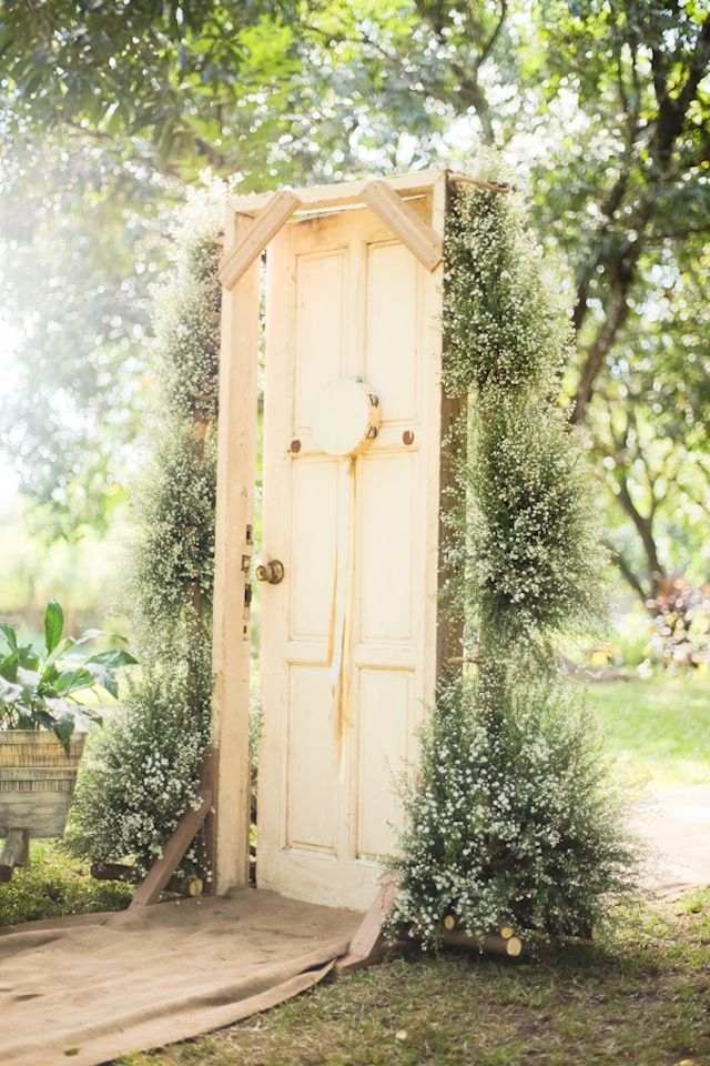 Casamento-ao-ar-livre-cerimonial-joias-casamento-ideias-para-portas