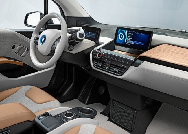 2014 BMW i3 teste volante do painel interno