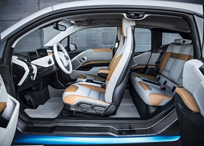 2014 BMW i3 test interior compacto amigo do ambiente