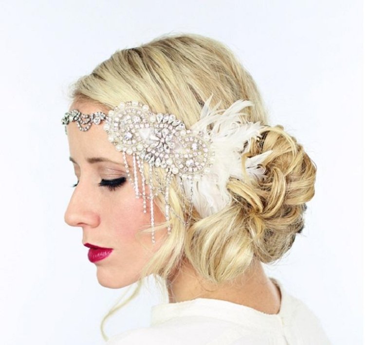 20s-hairstyles-faça-você-mesmo-tema-festa-cabelo-longo-gatsby-cabelo-acessórios-pena