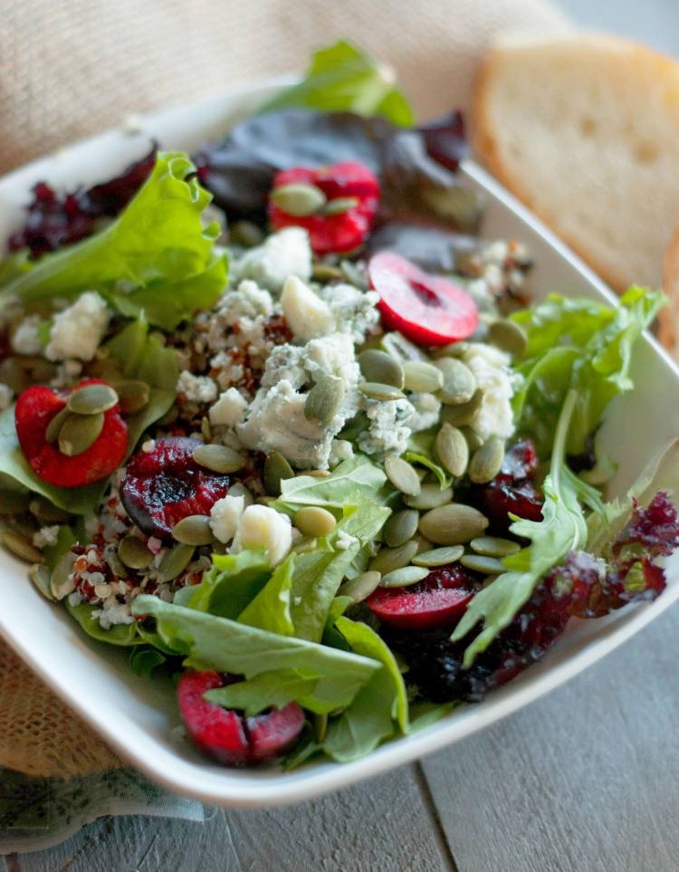 cereja-quinua-salada-sementes de abóbora-receita