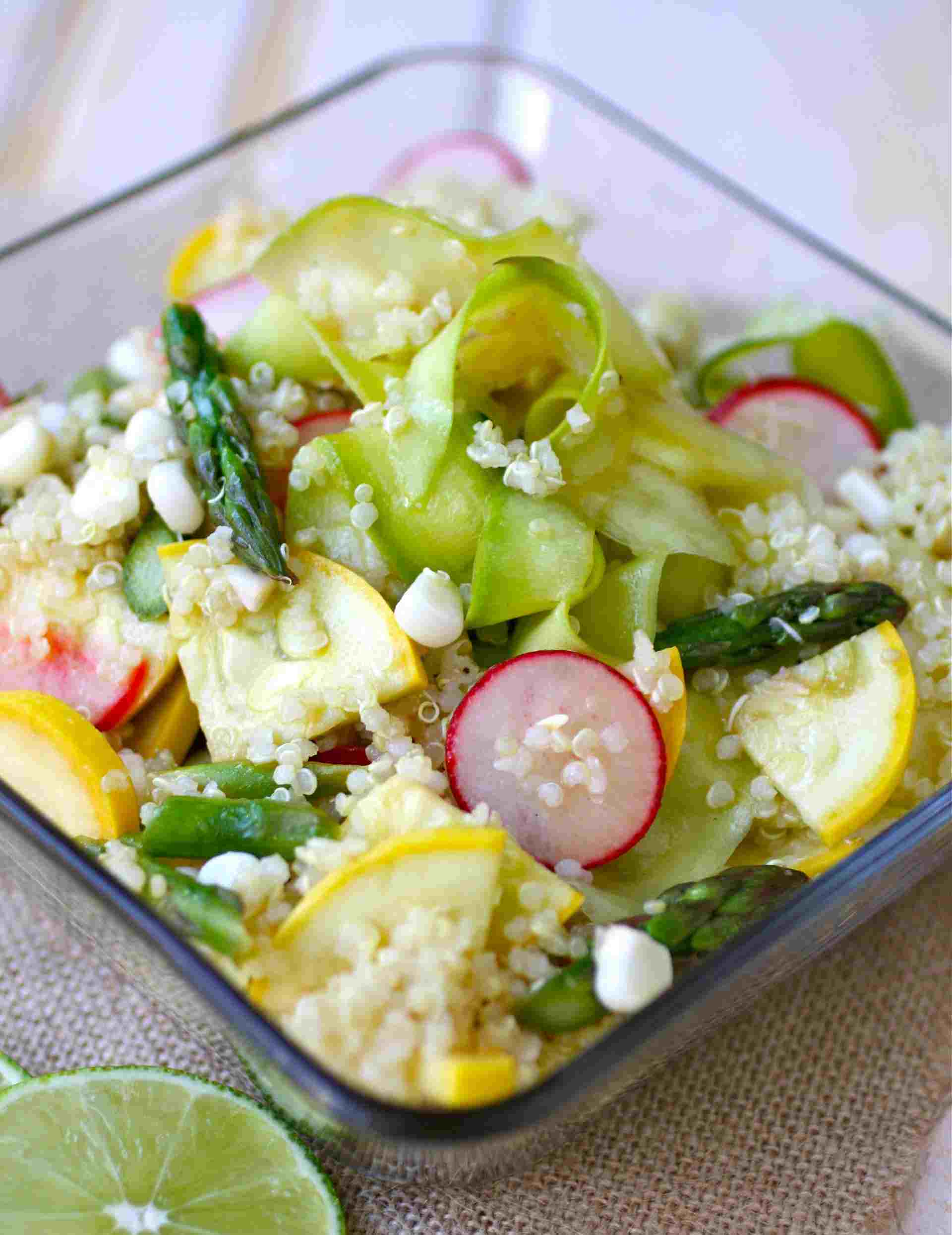 receitas de salada de quinoa-limão-rabanete-aspargo-caviche