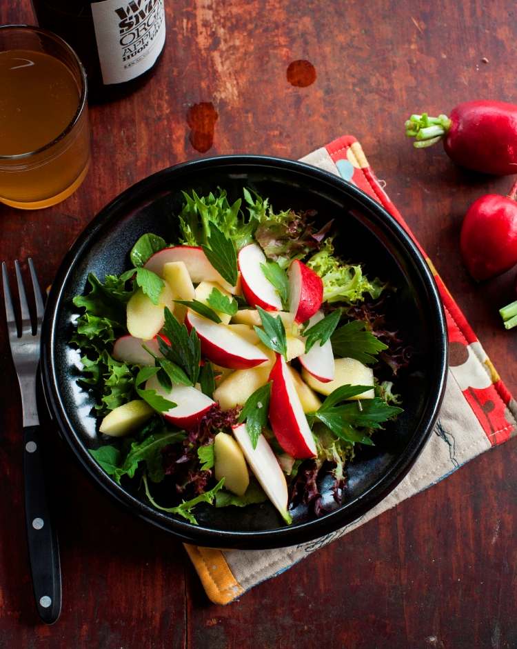 Salada-maçã-rabanete-receita-óleo de noz