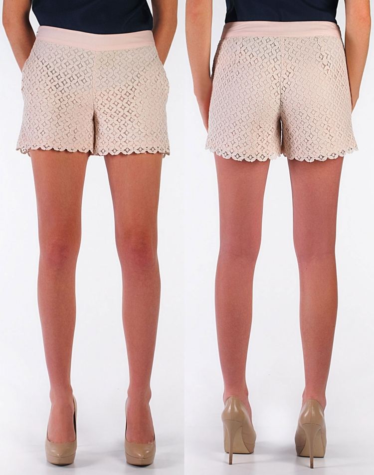 verão-roupas-shorts-short-calça-renda-rosa-escarpins-delicado-elegante