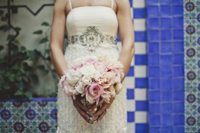 Buquê de rosas de casamento completo e flores o ano todo