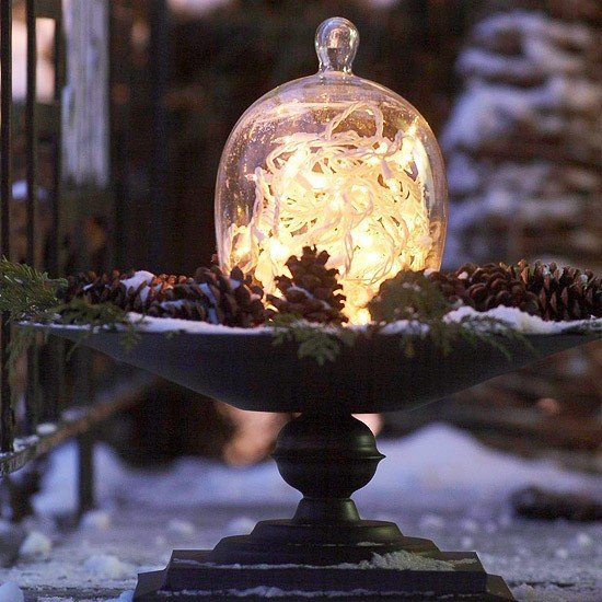 decorar cones de pinheiro luzes de fada boa ideia de inverno