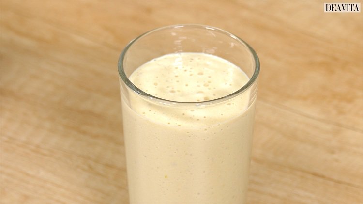 Receitas de Smoothie Saudáveis ​​Abacate Banana Canela em Pó Queima de Gordura