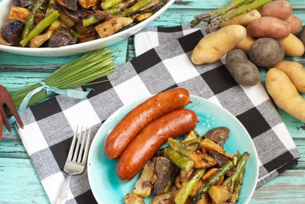 acompanhamentos grelhados-receitas-de-outono-com-batatas-espargos-cozinhando-corretamente
