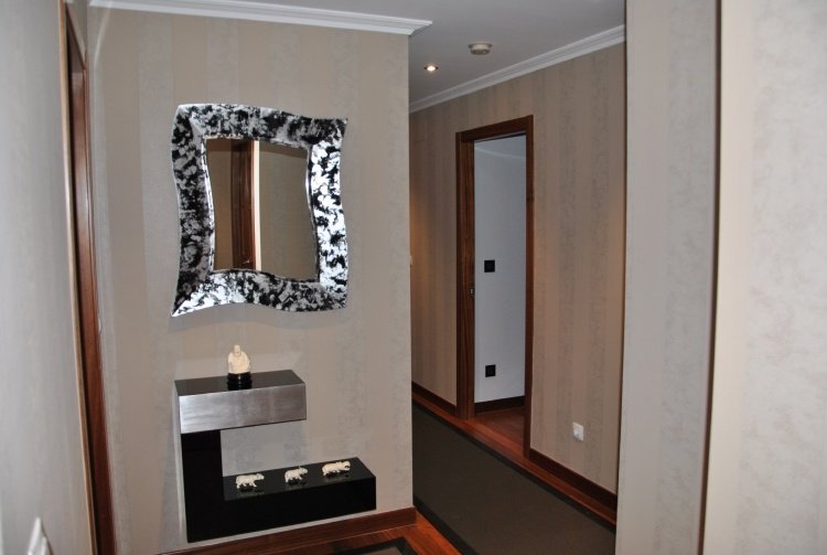 hall-decoração-ideias-espelho-preto-prata