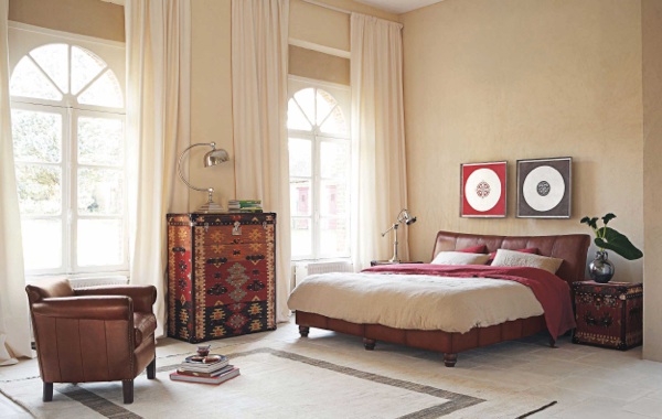 Idéias de design de quarto etno cama estofada