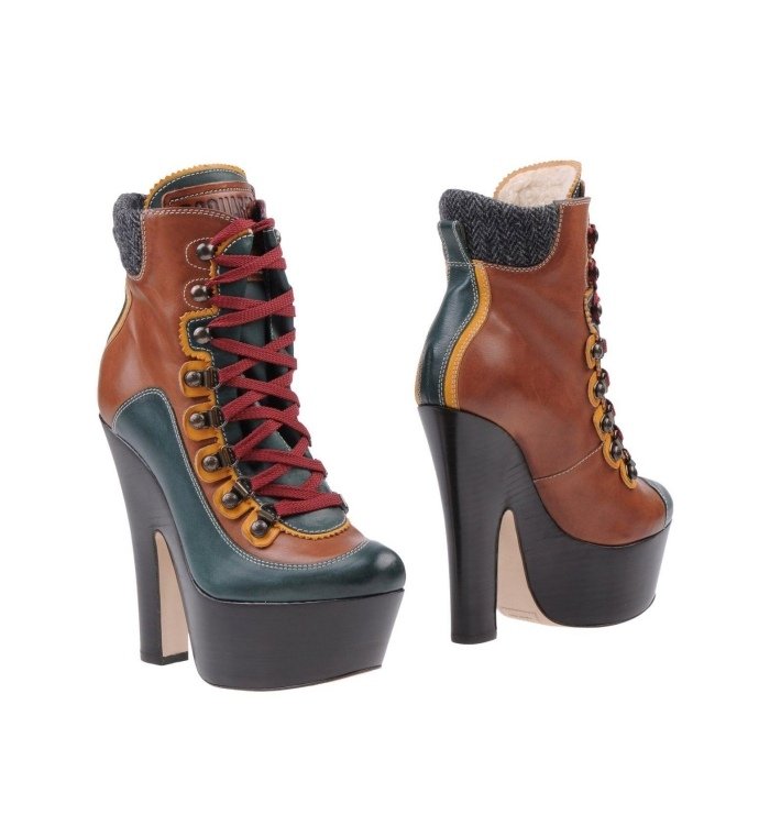 alpinista-ankle-boots-heel-laces-dsquared
