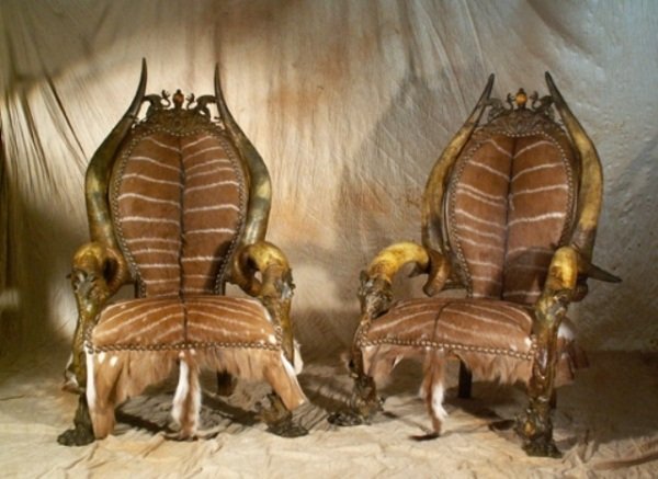 Poltrona natural com design de móveis extravagante e aparência de pele