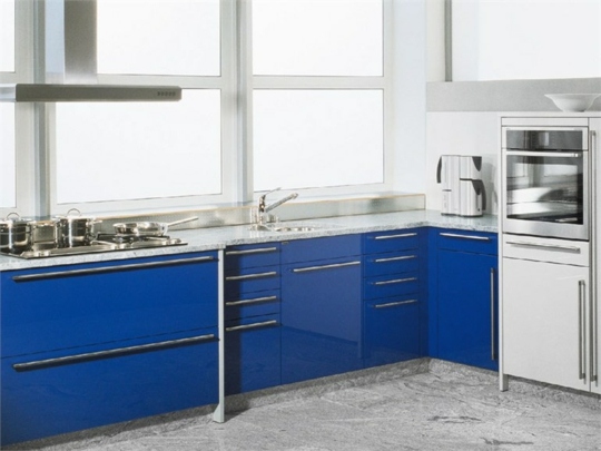 cozinha-branca-moderna-azul-cozinha-armários