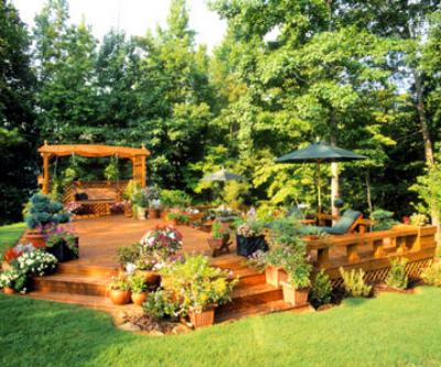 ideias de design de terraço conectadas ao seu jardim