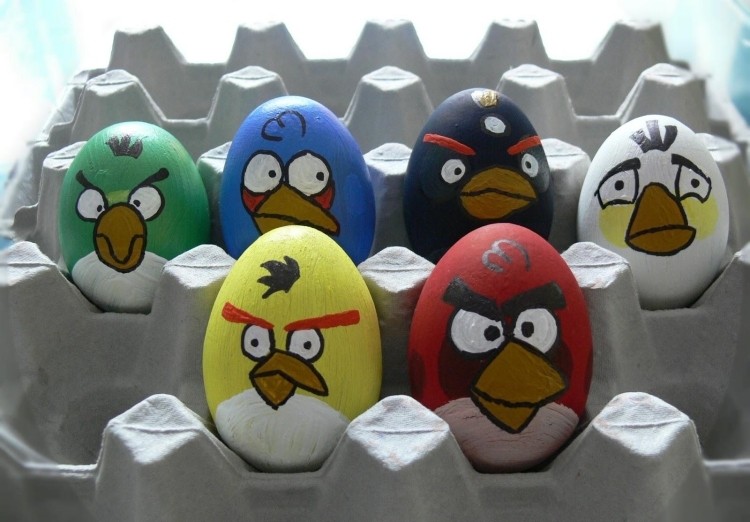 Ovos de Páscoa-cores-acrílico-pinturas-pássaros-mal-pintar-engraçado-criativo