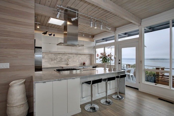 moderno-branco-cozinha-equipamento-iluminação-bancada-bela-vista-mar