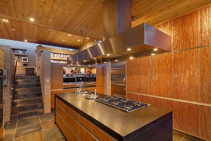Conveniente-cozinha-ilha-extrator-capô-integrado-gás-fogões-quarto-design-madeira
