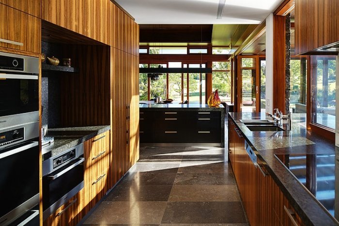 embutido-cozinha-teto-parede-unidade-madeira-piso laminado-placas de pedra natural