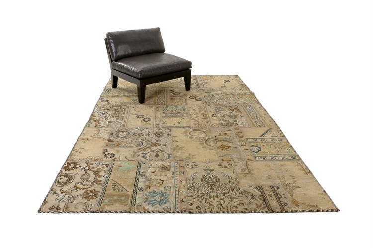 tapete patchwork ebru idea pastel cadeira de couro vintage preta