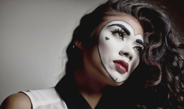 Maquiagem para mulheres com ideias de Halloween