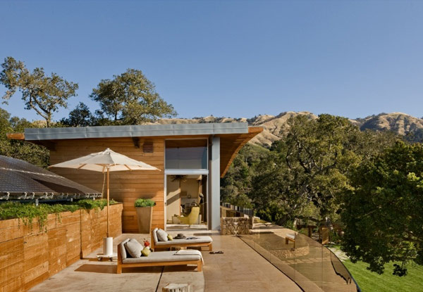 terraço ao ar livre coletores solares para proteção de parede de vidro