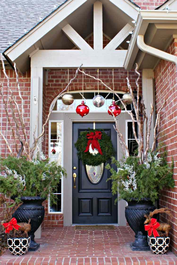 ideias decoração de natal porta de entrada plantador de joias perene