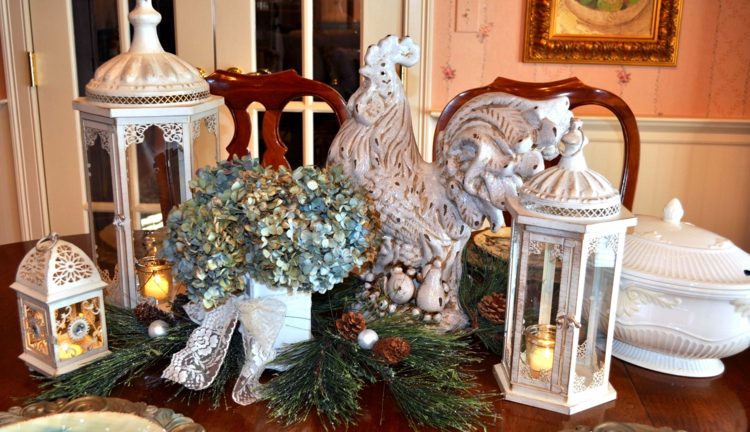 decoração de natal ideias decoração de mesa lanternas flores secas galo figura
