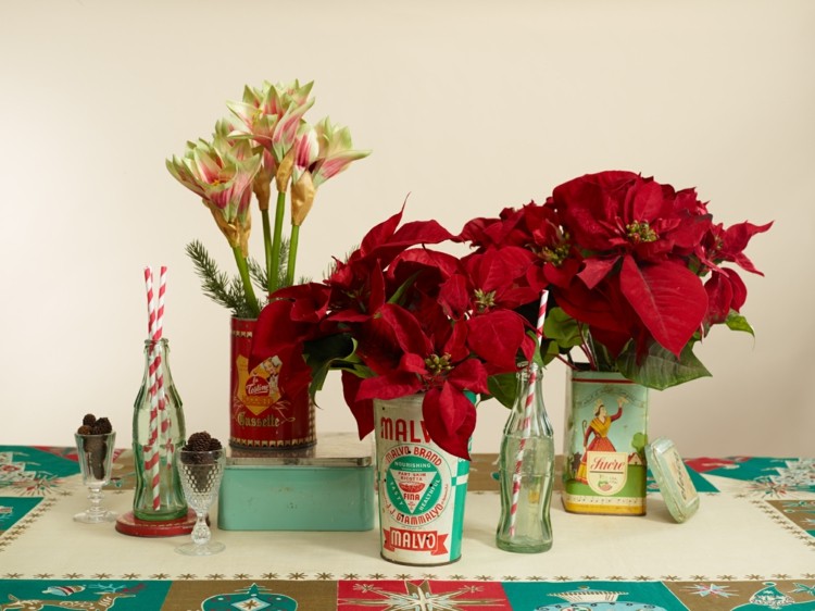 ideias decoração de natal decoração de mesa poinsétia flores surrado