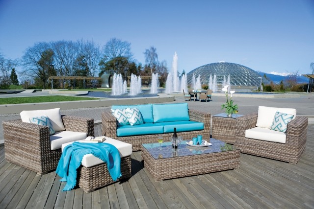 Cadeira de vime, móveis de terraço, cores de capa estofada em azul branco