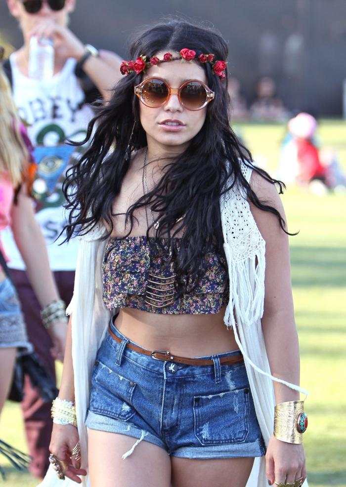 óculos de sol redondos-clássico-vanessa-hudgens