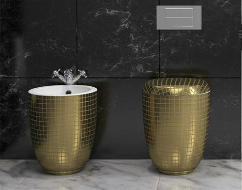 ideias de design de banheiro para banheiro elegante em ouro